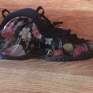 Meet your Posher, Jael